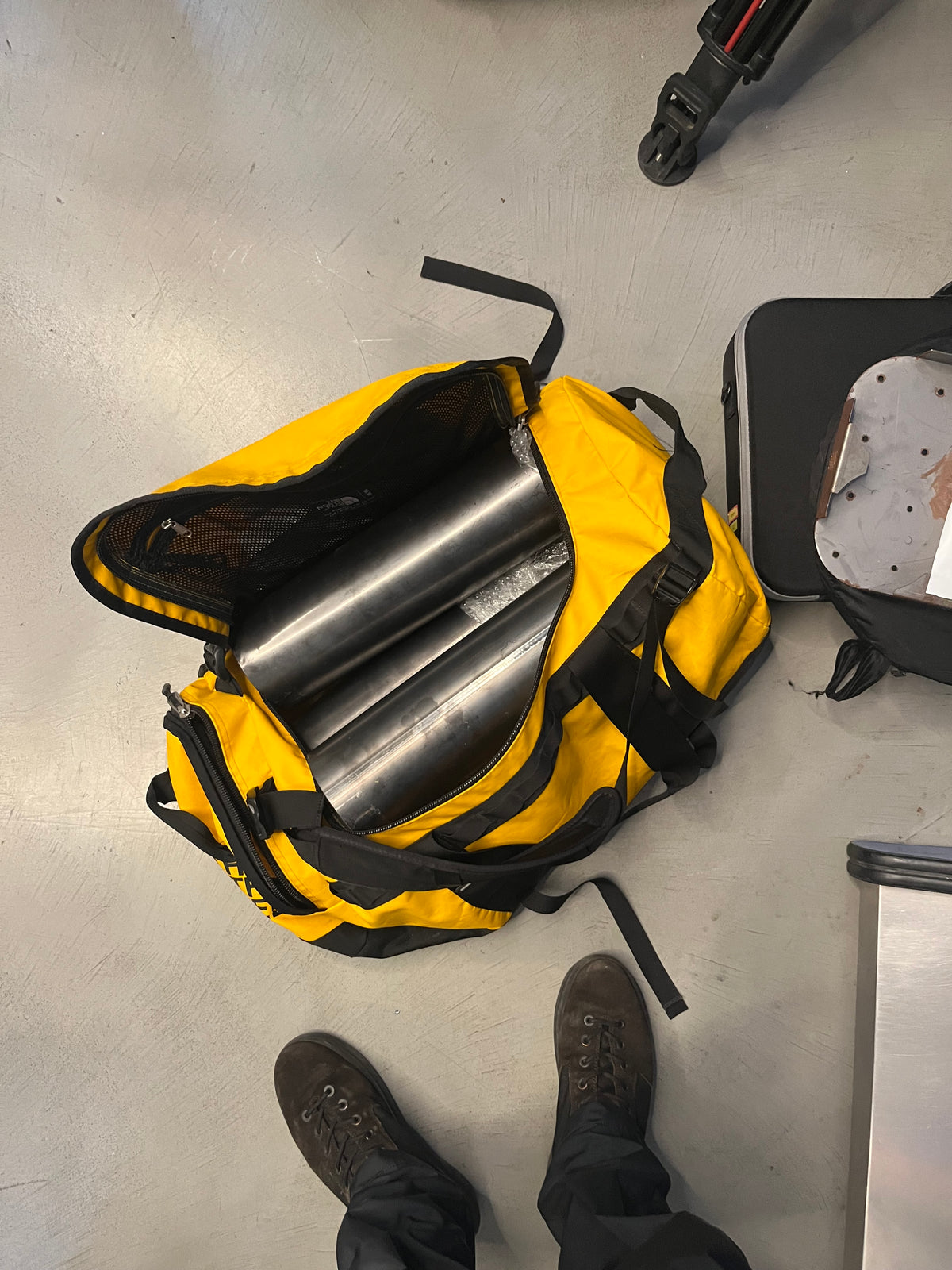 iso300 iron stool legs